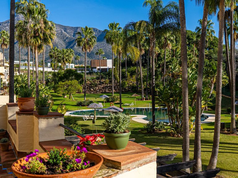 Apartment for Sale in The Golden Mile, Malaga 20