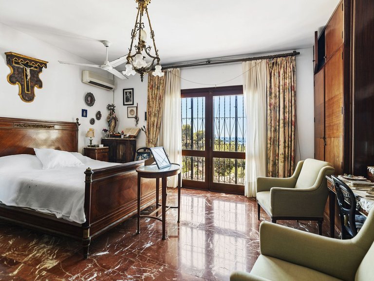Villa for Sale in El Candado, Malaga 10