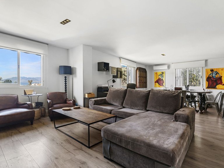 Villa for Sale in El Candado, Malaga 16