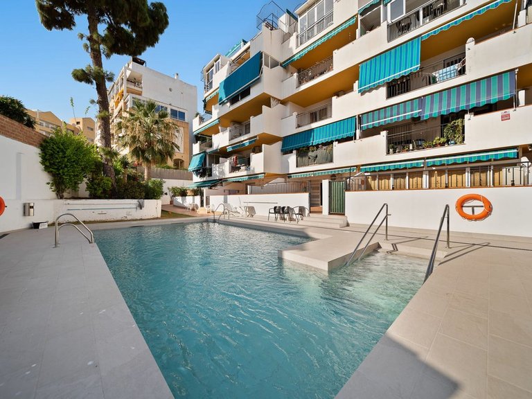 Penthouse for Sale in Costa del Sol, Benalmadena Costa, Malaga 24