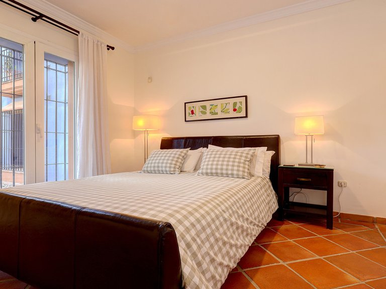 Apartment for Sale in Casares, Malaga 14