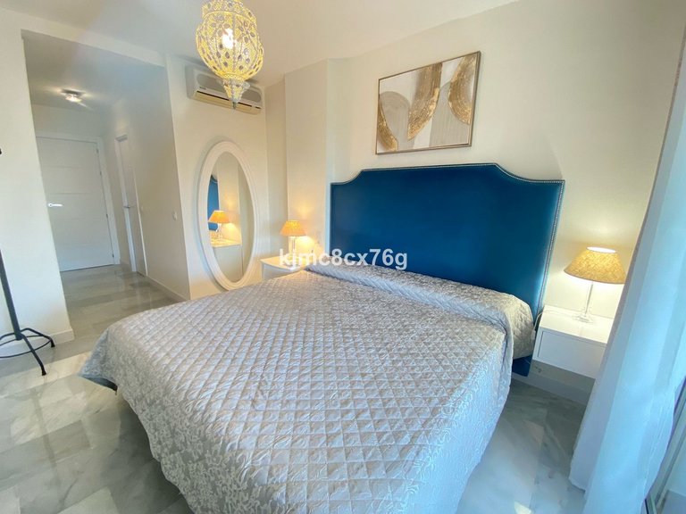 Apartment for Sale in Calahonda, Malaga 12