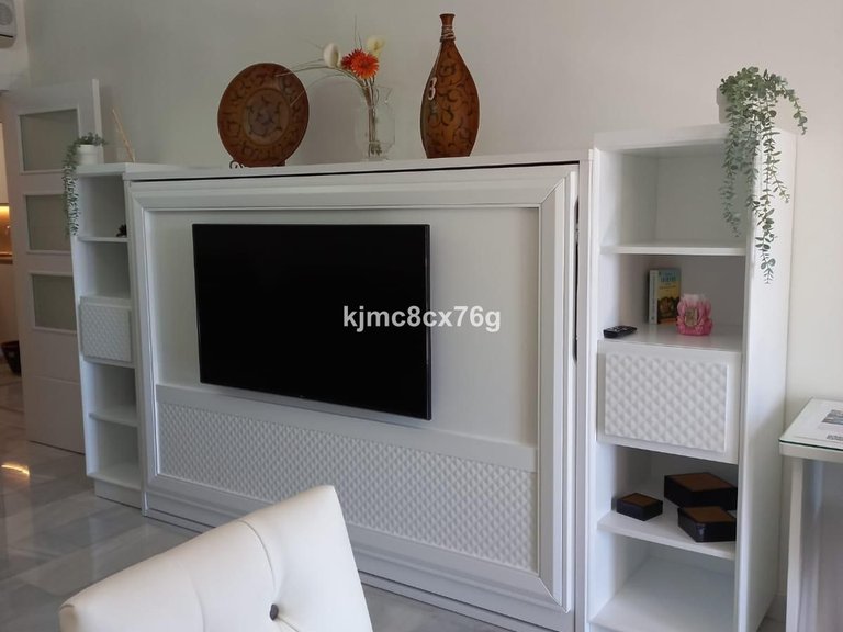 Apartment for Sale in Calahonda, Malaga 4