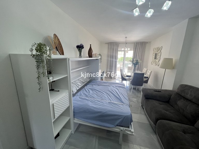 Apartment for Sale in Calahonda, Malaga 5