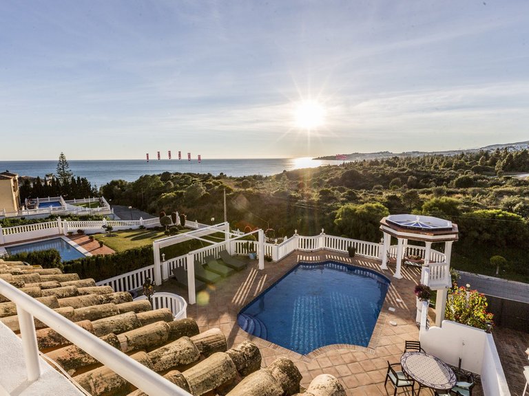 Villa for Sale in El Chaparral, Malaga 2