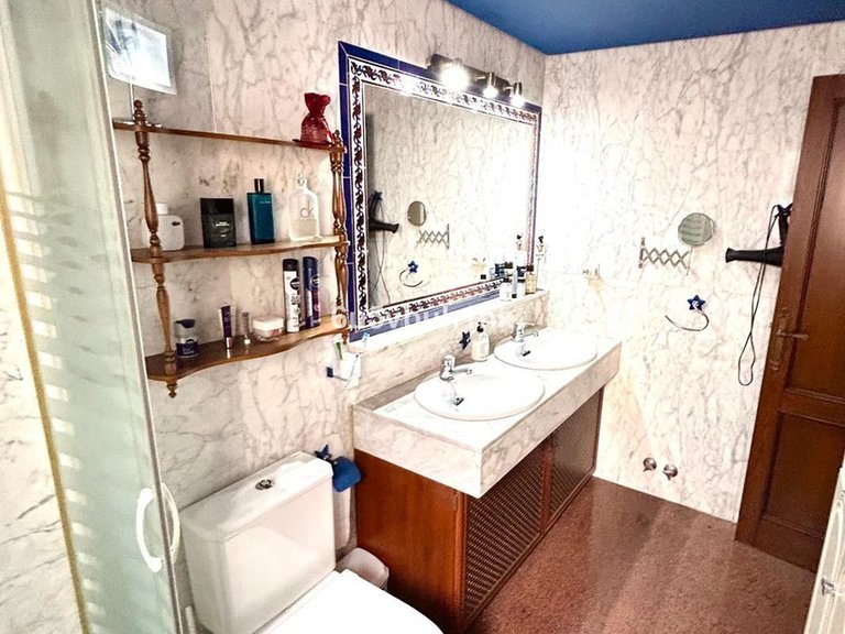 Apartment for Sale in Fuengirola, Malaga 15
