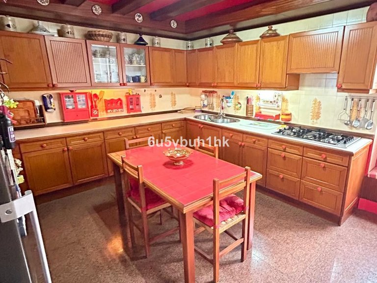 Apartment for Sale in Fuengirola, Malaga 30