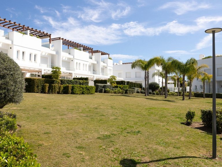 Villa for Sale in Calahonda, Malaga 2