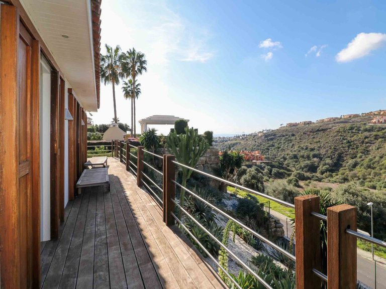 Villa for Sale in Benahavís, Malaga 26