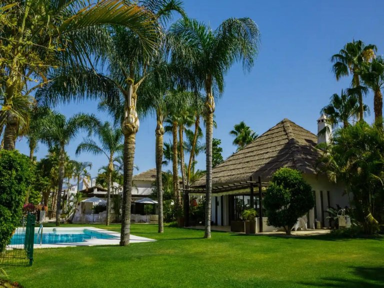 Plot for Sale in El Paraiso, Malaga 14