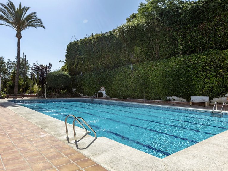 Apartment for Sale in Nueva Andalucía, Malaga 15