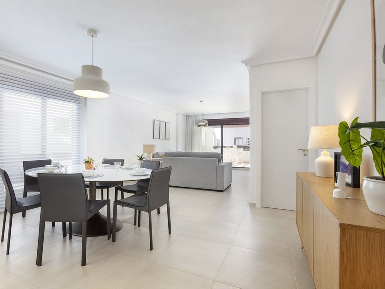 Apartment for Sale in Nueva Andalucía, Malaga 8