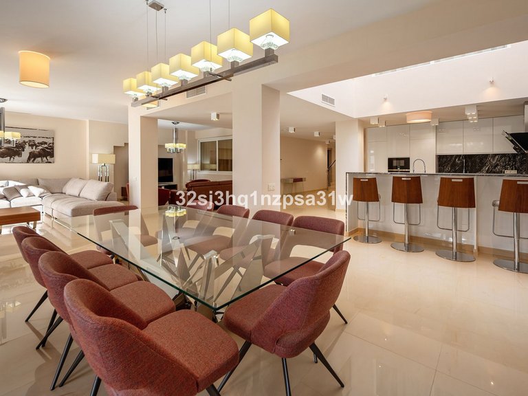 Apartment for Sale in Marbella, Malaga 4