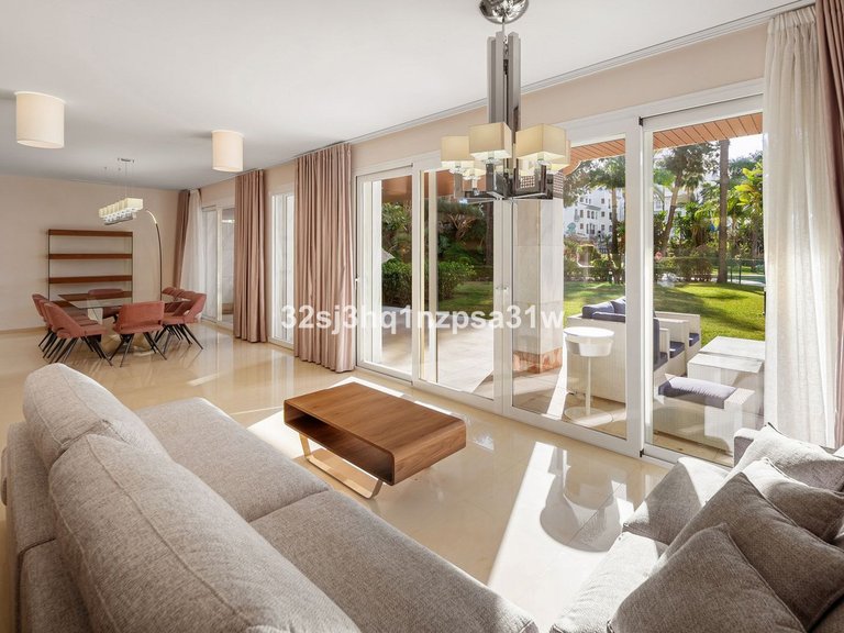 Apartment for Sale in Marbella, Malaga 8