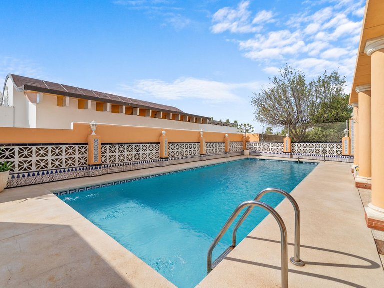 Villa for Sale in Benalmadena, Malaga 28