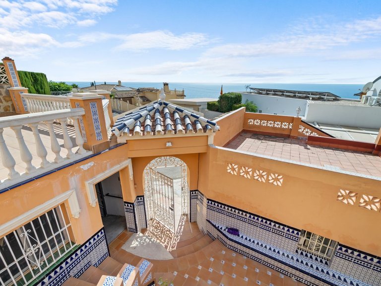 Villa for Sale in Benalmadena, Malaga 30