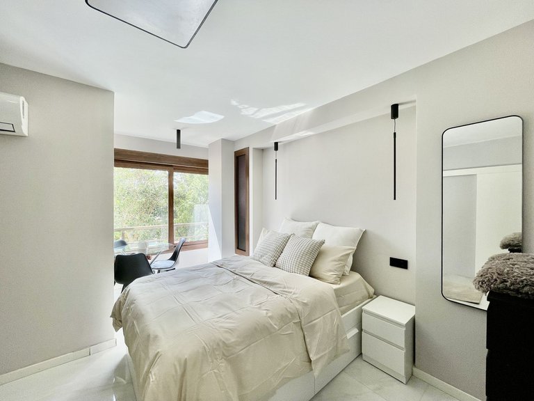 Apartment for Sale in Nueva Andalucía, Malaga 1