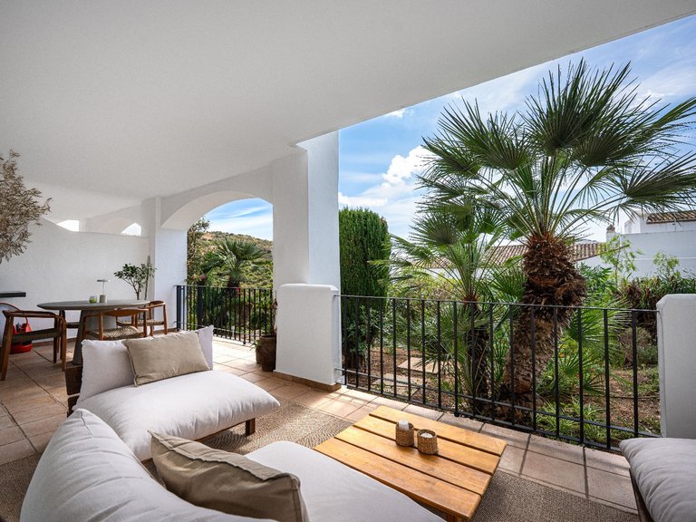 Apartment for Sale in La Quinta, Malaga 17