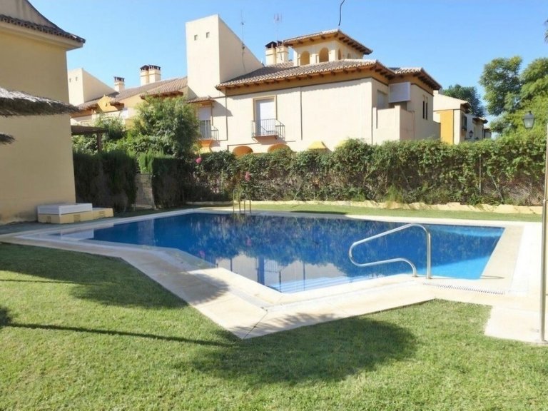 Villa for Sale in San Pedro De Alcántara, Malaga 5