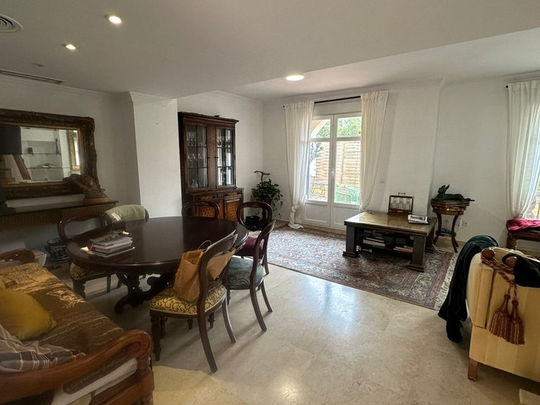 Villa for Sale in San Pedro De Alcántara, Malaga 8