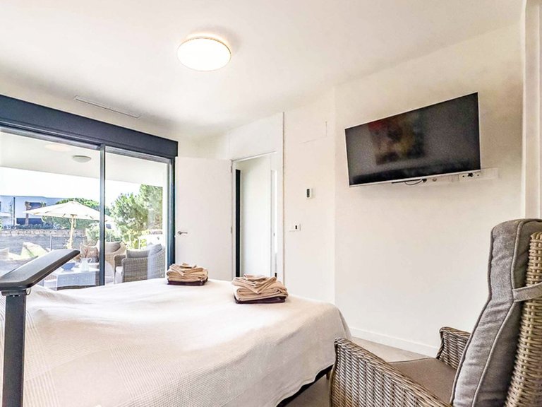 Villa for Sale in Marbella, Malaga 23
