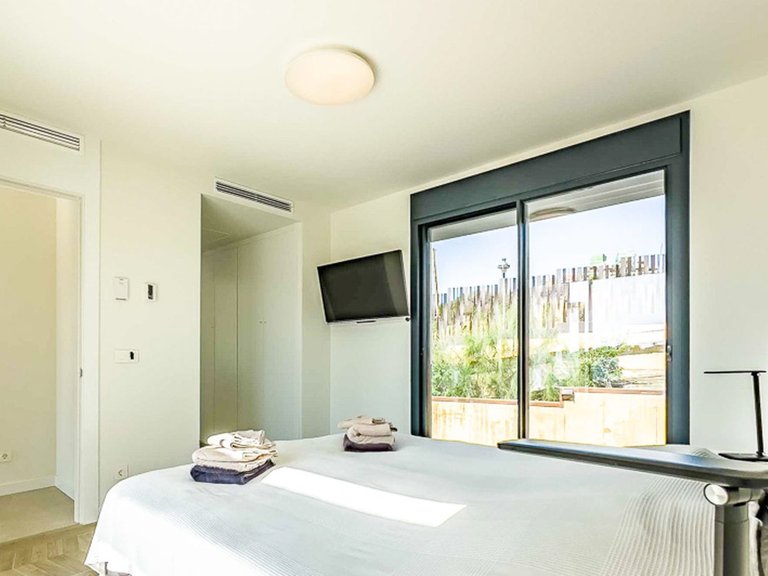 Villa for Sale in Marbella, Malaga 24