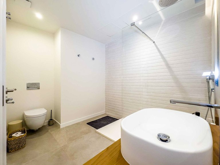 Villa for Sale in Marbella, Malaga 28