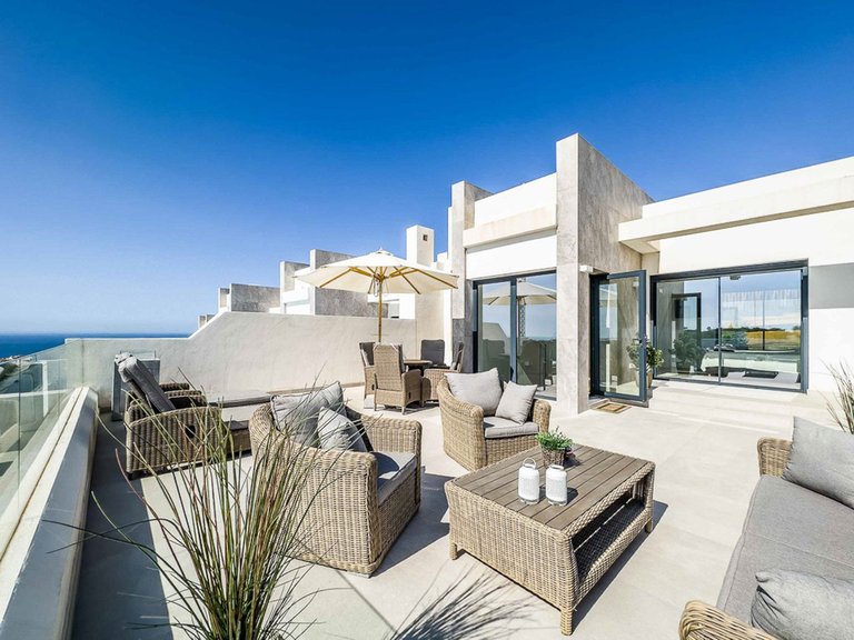 Villa for Sale in Marbella, Malaga 3