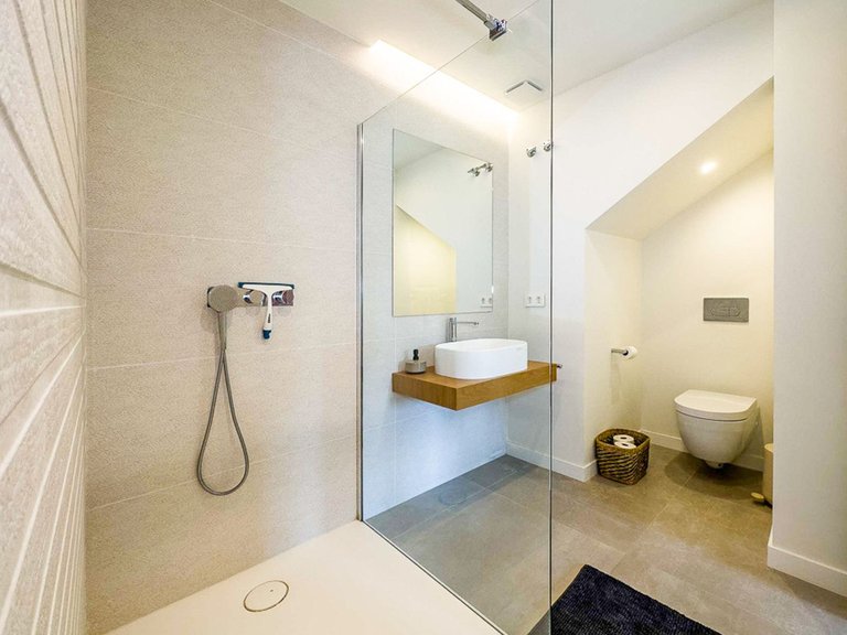 Villa for Sale in Marbella, Malaga 30
