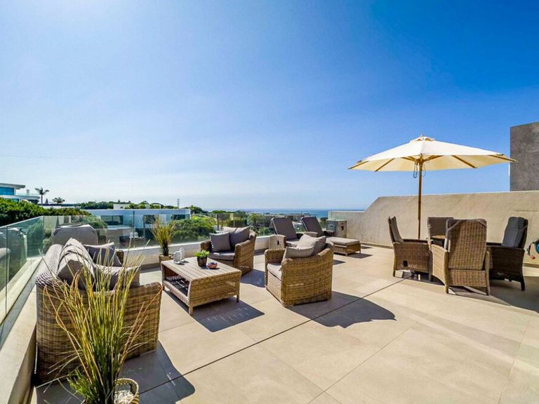 Villa for Sale in Marbella, Malaga 4