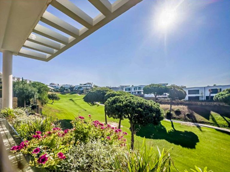Villa for Sale in Marbella, Malaga 52