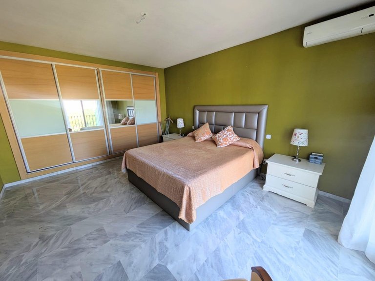 Villa for Sale in Málaga, Malaga 19