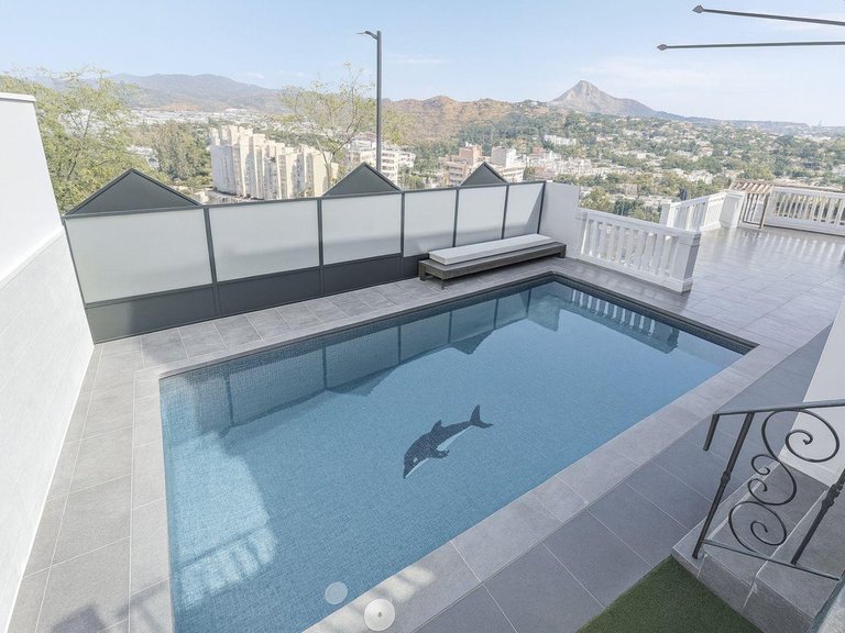 Villa for Sale in Málaga, Malaga 2