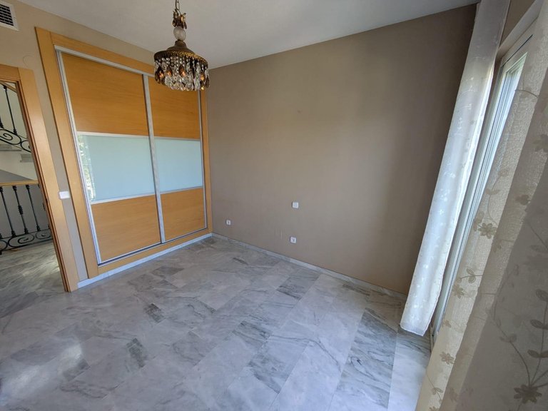 Villa for Sale in Málaga, Malaga 25