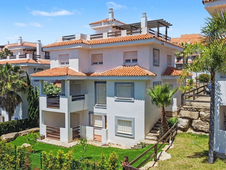 Villa for Sale in Manilva, Malaga 1