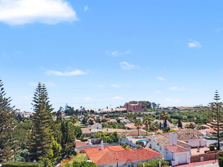 Villa for Sale in Manilva, Malaga 8