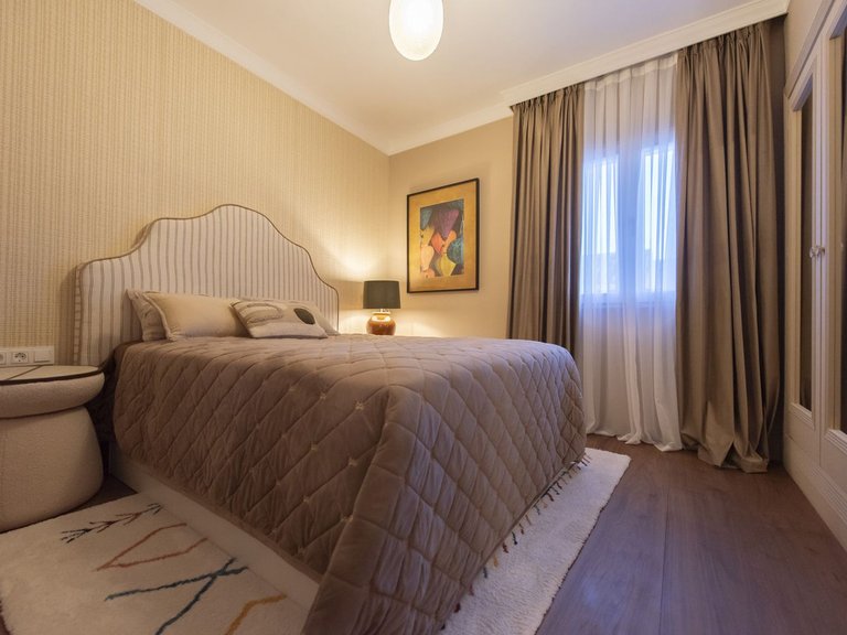 Villa for Sale in Nueva Andalucía, Malaga 30