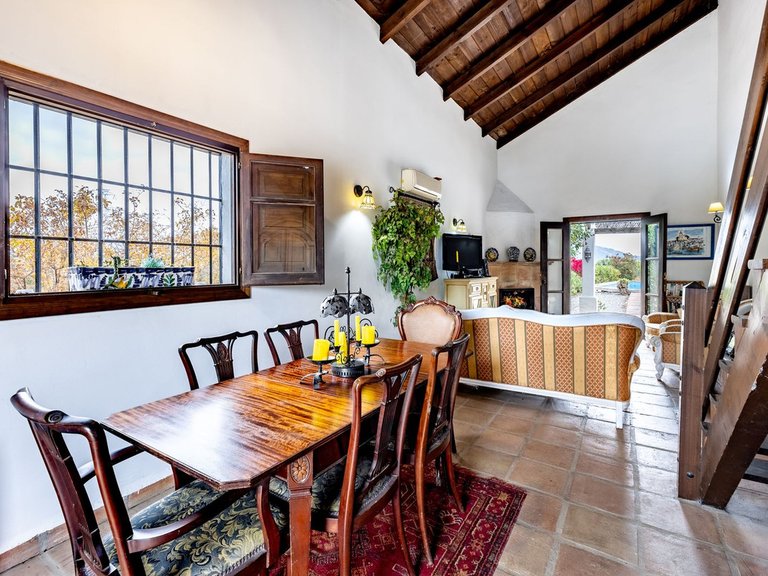 Villa for Sale in Coín, Malaga 7