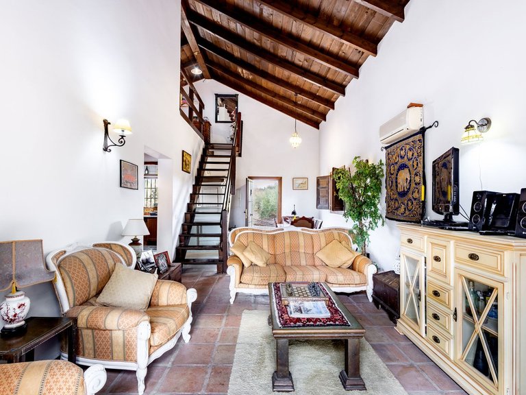 Villa for Sale in Coín, Malaga 8
