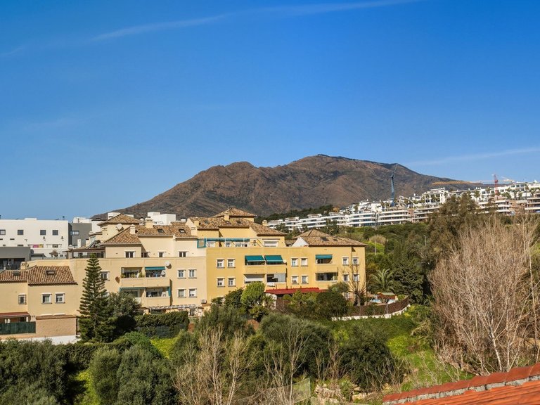 Apartment for Sale in Estepona, Malaga 4