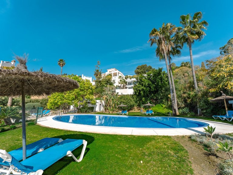 Apartment for Sale in La Quinta, Malaga 25