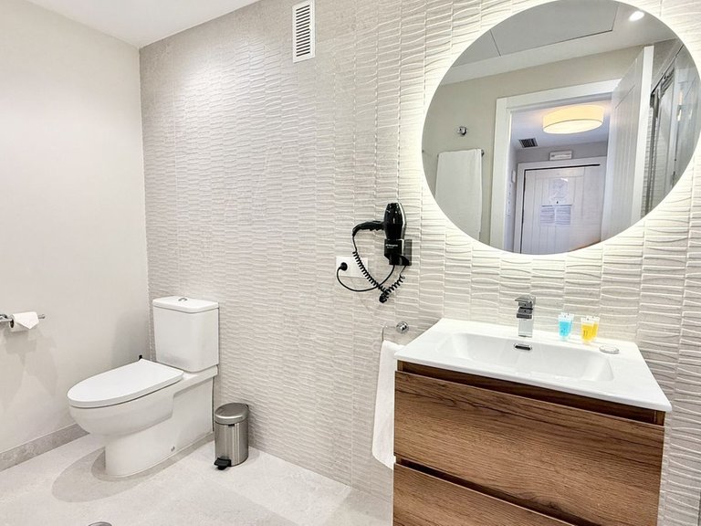 Apartment for Sale in Benahavís, Malaga 15
