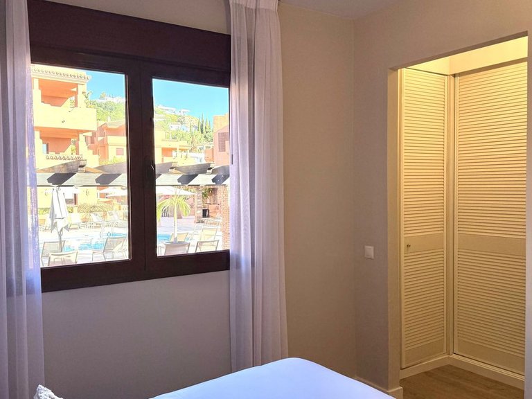 Apartment for Sale in Benahavís, Malaga 18