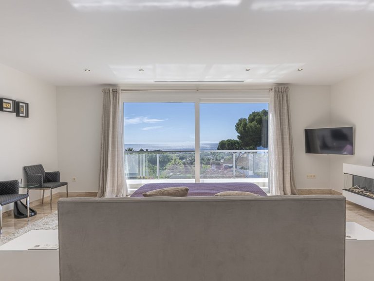 Villa for Sale in El Rosario, Malaga 23