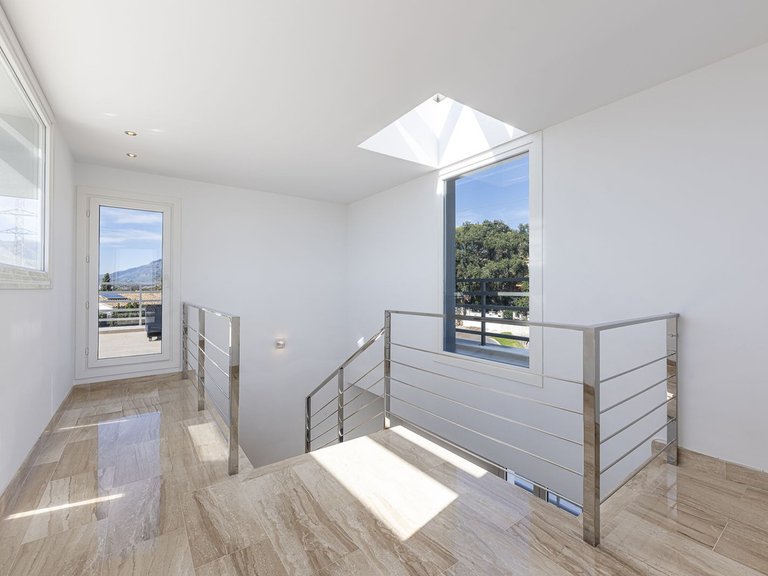 Villa for Sale in El Rosario, Malaga 39