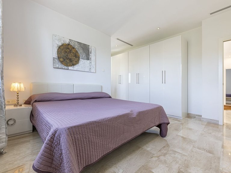 Villa for Sale in El Rosario, Malaga 41