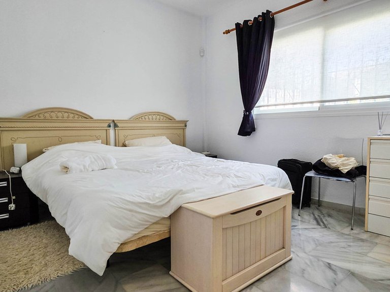 Villa for Sale in La Duquesa, Malaga 15