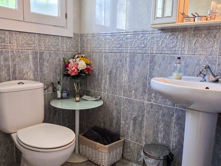 Villa for Sale in La Duquesa, Malaga 20