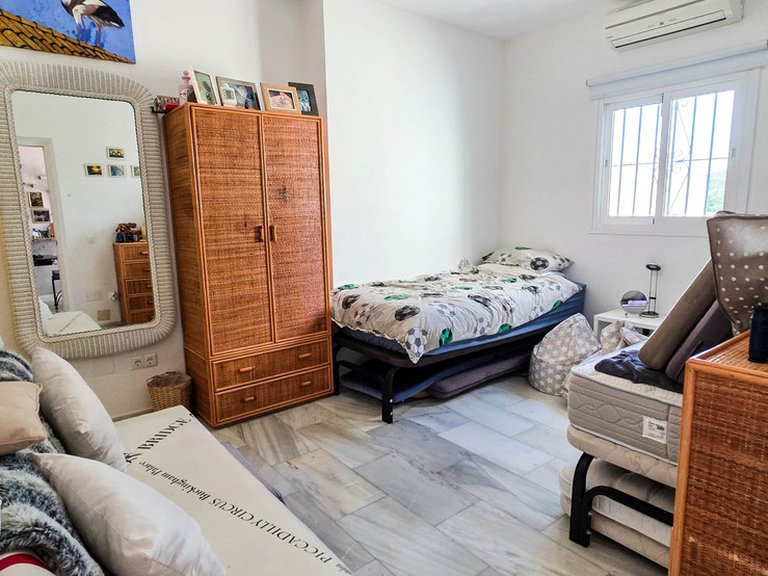 Villa for Sale in La Duquesa, Malaga 29