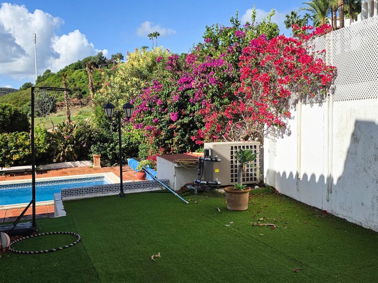Villa for Sale in La Duquesa, Malaga 8